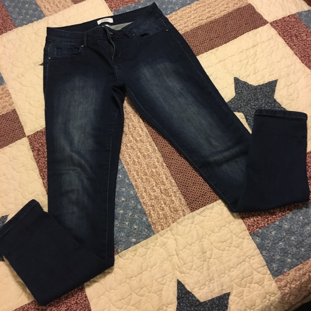 Crown & Ivy jeans Like new!